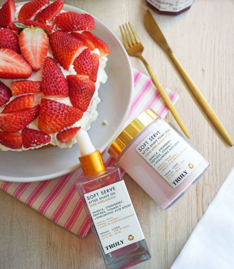 TRULY - ACEITE Y CREMA SERVIDA SUAVE